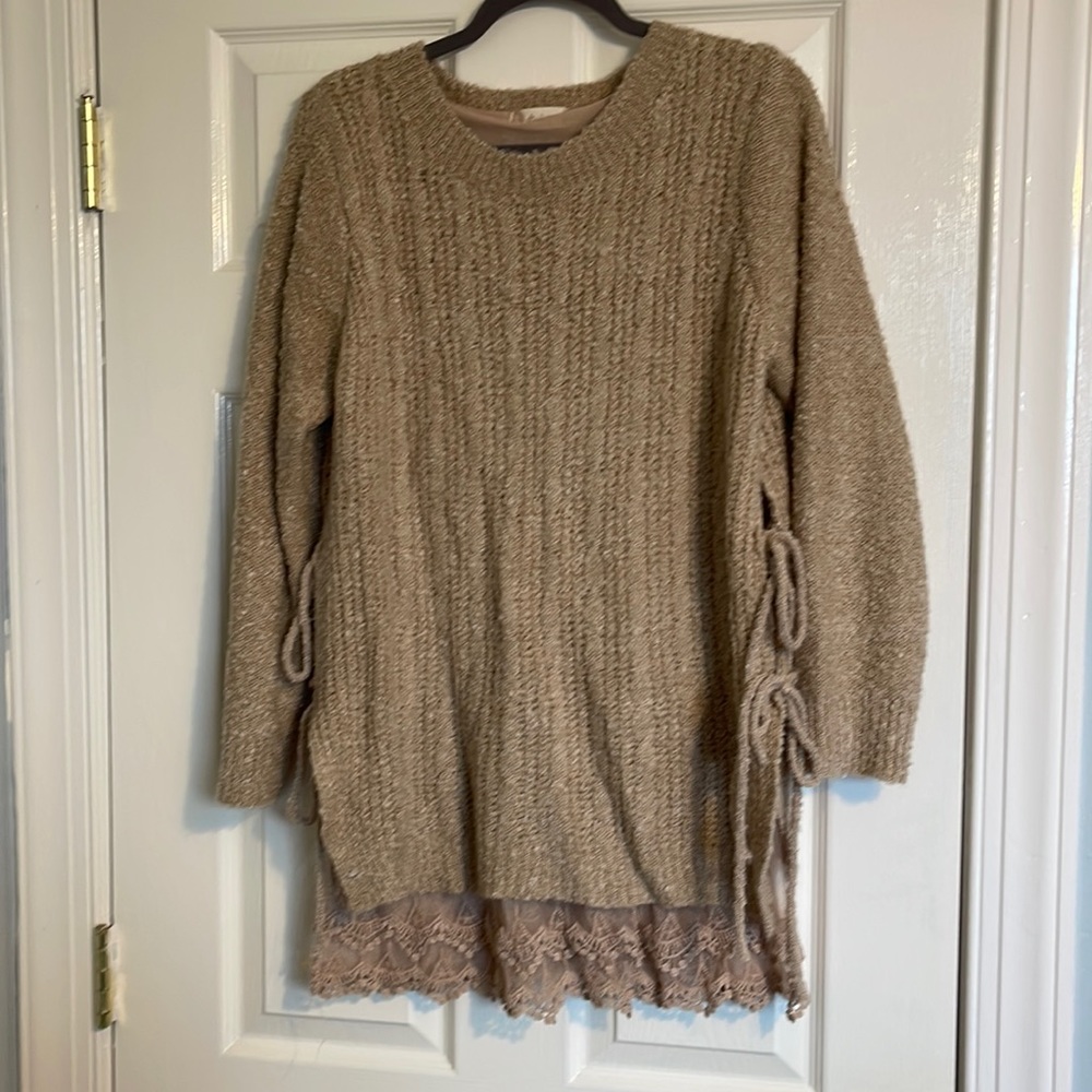 Sweater with lace and tie details